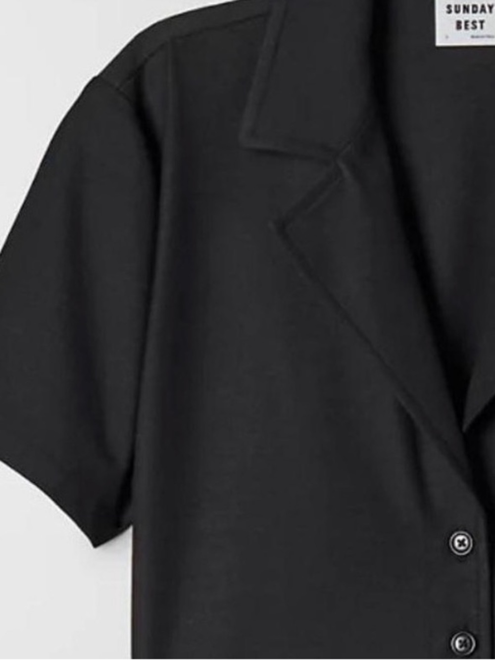 Aritzia SUNDAY BEST Tuesday Black Cropped Button-Front Top Size S - Picture 4 of 7